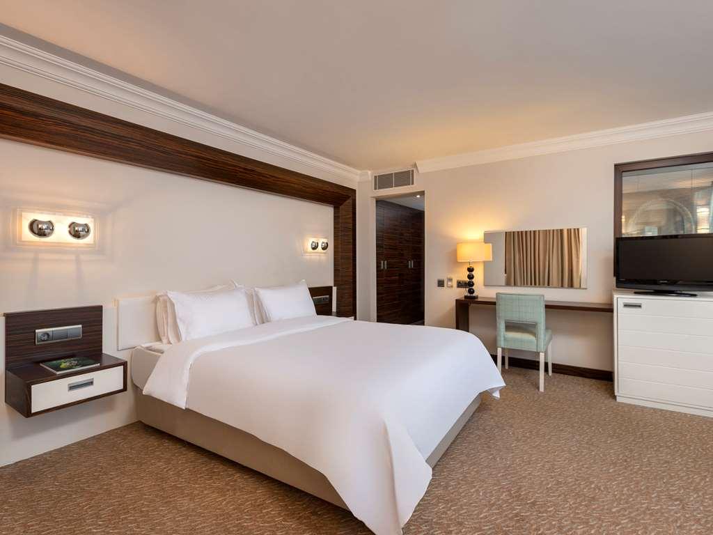 Rixos Park Belek - The Land Of Legends Access Hotel Room photo
